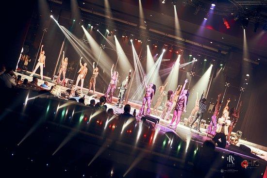 Chic Cabaret & Restaurant Costa Mujeres